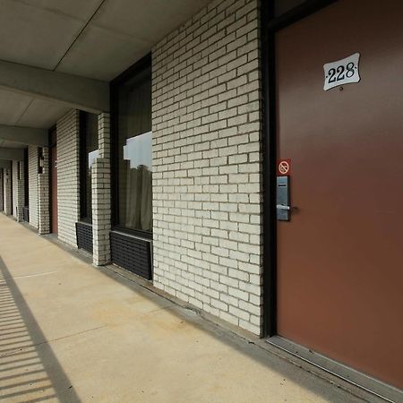 Americas Best Value Inn North Capital Raleigh Bagian luar foto