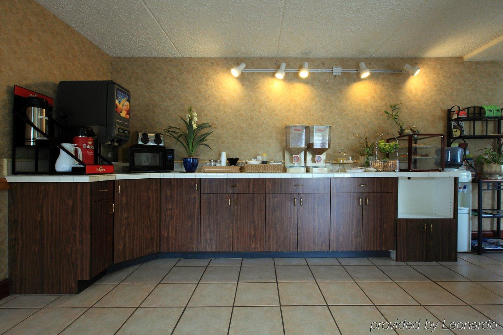 Americas Best Value Inn North Capital Raleigh Restoran foto